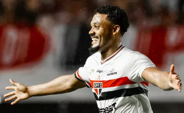 Sao Paulo bate Internacional no Brasileirao