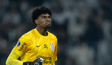 Hugo Souza revela prêmio pelo título maior que o previsto