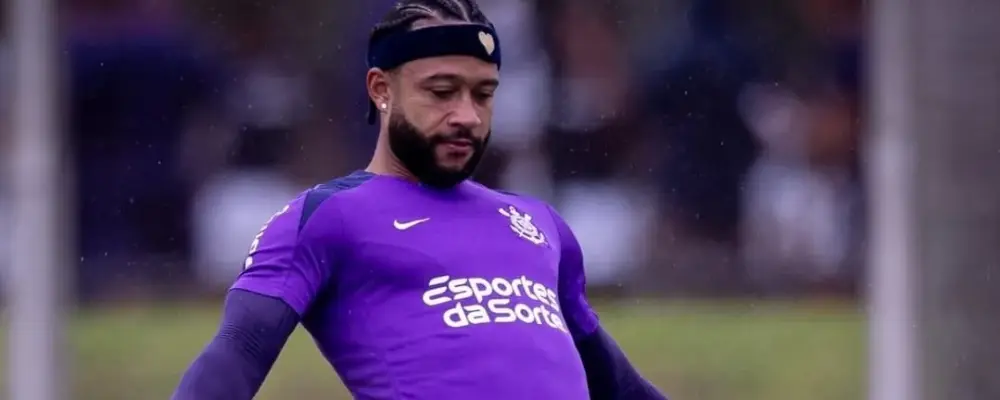 Corinthians terá Depay 100% para semifinal da Copa do Brasil