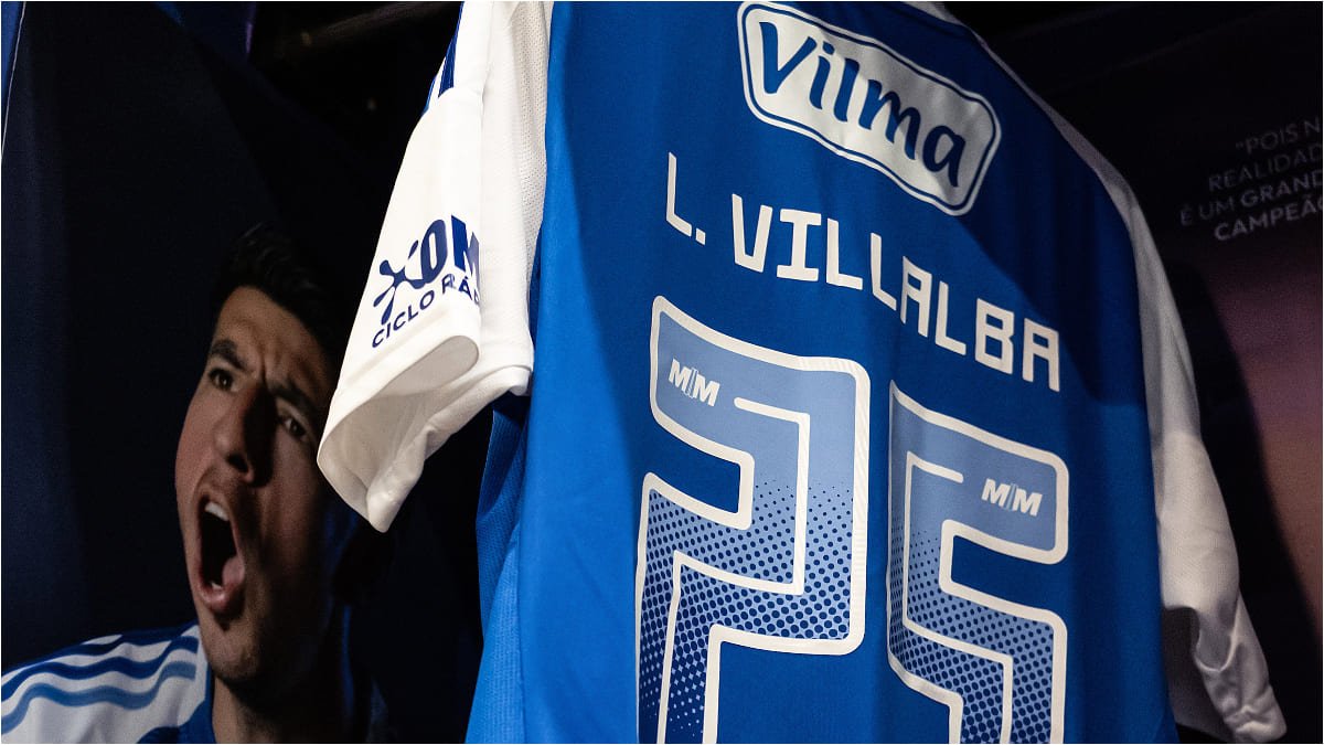 Villalba, zagueiro do Cruzeiro, é um dos entregues ao departamento médico (foto: Gustavo Aleixo/Cruzeiro)