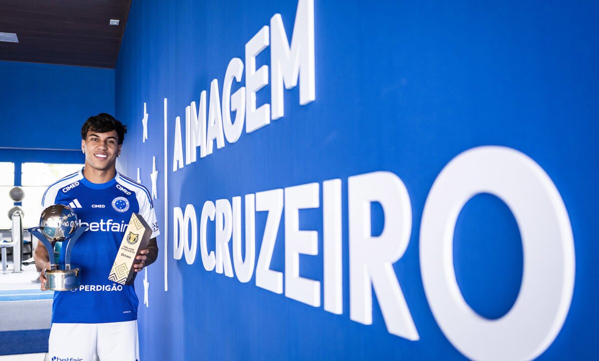 Kaio Jorge recebeu prêmios por seu desempenho no Brasileirão (foto: Gustavo Aleixo/Cruzeiro)