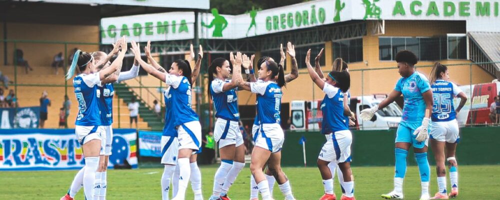 Cruzeiro se despede de 10 atletas e prepara anúncios; veja cenário