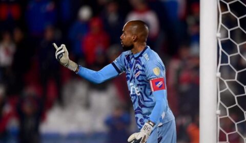 Cruzeiro tentou contratar goleiro de seleção, diz jornalista