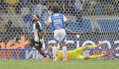 Cruzeiro x Corinthians: Cássio volta a sofrer com ‘mão polêmica’ em semi de Copa do Brasil
