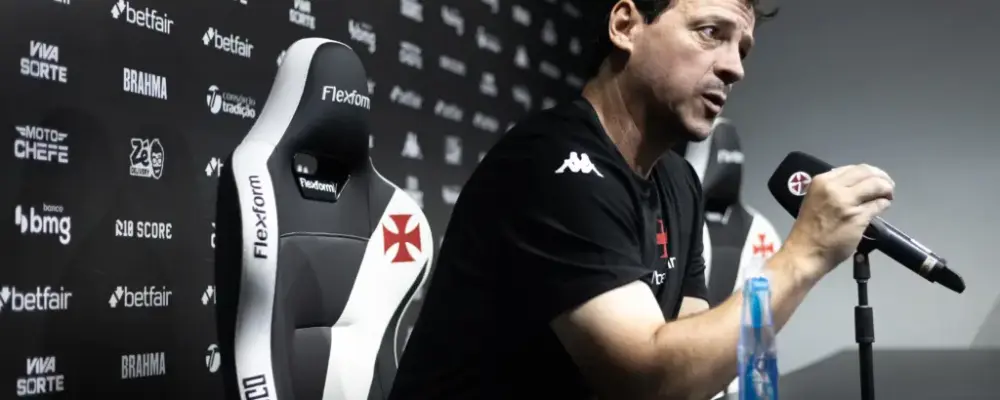 Diniz revela decepção após vexame do Vasco na despedida do Brasileiro: “Não pode acontecer”