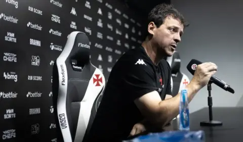 Diniz revela decepção após vexame do Vasco na despedida do Brasileiro: “Não pode acontecer”