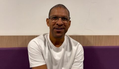 Djalminha desconfia de negociação do Atlético: ‘Situação esquisita’