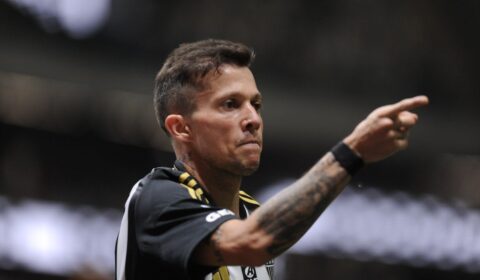 Em qual canal vai passar o jogo do Galo contra o Palmeiras hoje (3/12)?