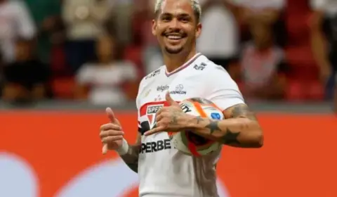 Empresário não garante permanência de atacante no São Paulo: ‘Vamos ter uma briga boa’