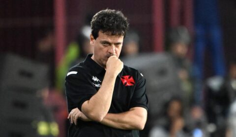 Escalação do Vasco: Diniz define time para final contra Corinthians