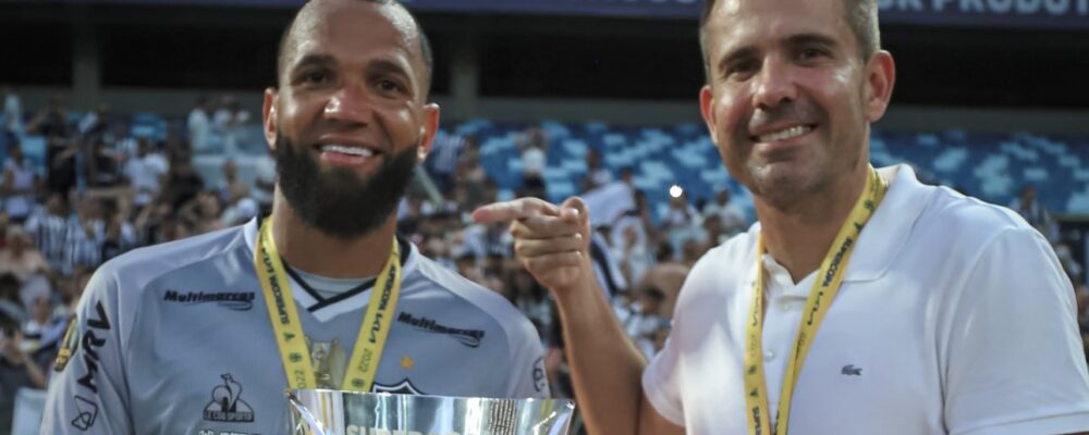 Everson reage à saída de Victor do Atlético e manda recado