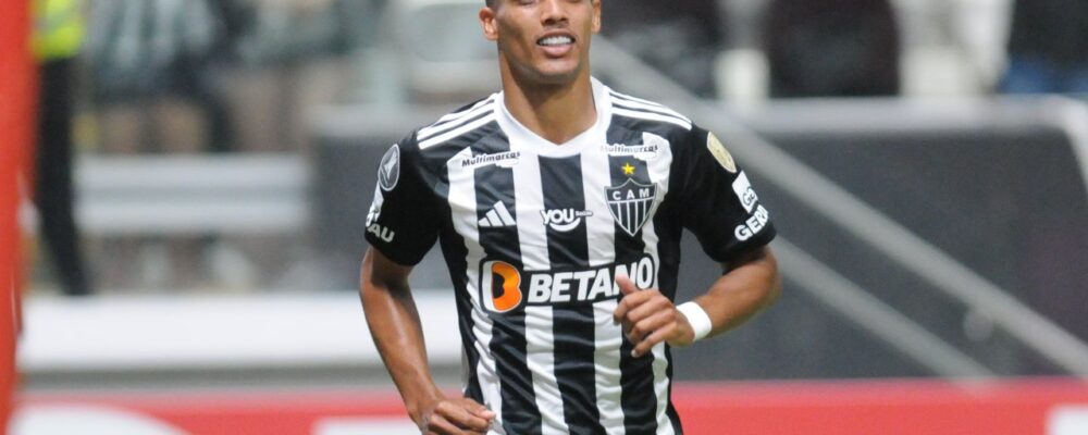 Ex-Atlético diz como é jogar em país em guerra: “Muitos inocentes morrendo”