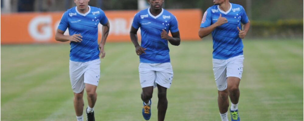 Ex-Cruzeiro reforça campeão brasileiro em busca por acesso: ‘Elevar o nível’