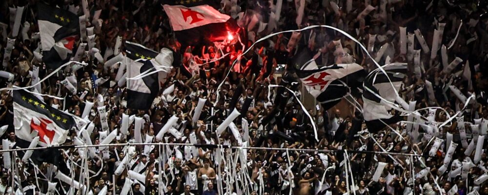 Ex-Cruzeiro se emociona com classificação do Vasco na Copa do Brasil