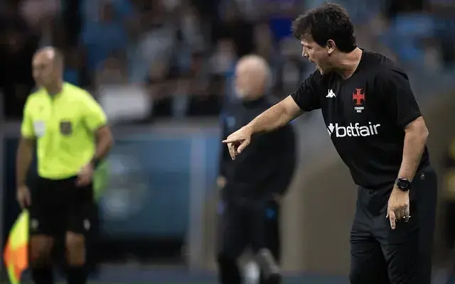 Fernando Diniz avalia derrota do Vasco: ‘Foi bem, mas não o suficiente’