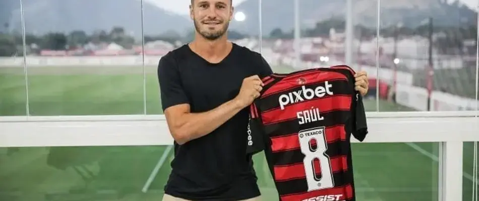 ‘Flamengo é maior que o Real Madrid’, diz Saúl ao citar títulos, torcida e adaptação ao Brasil