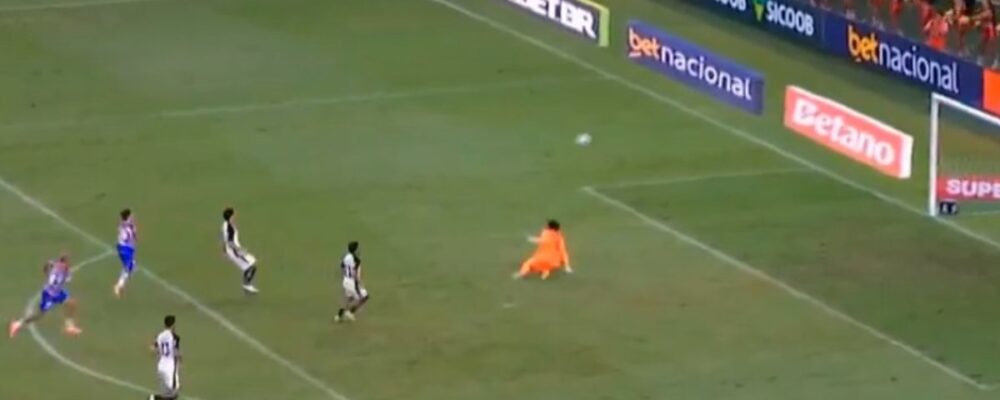 Fortaleza faz golaço em cima de goleiro da Seleção Brasileira; assista