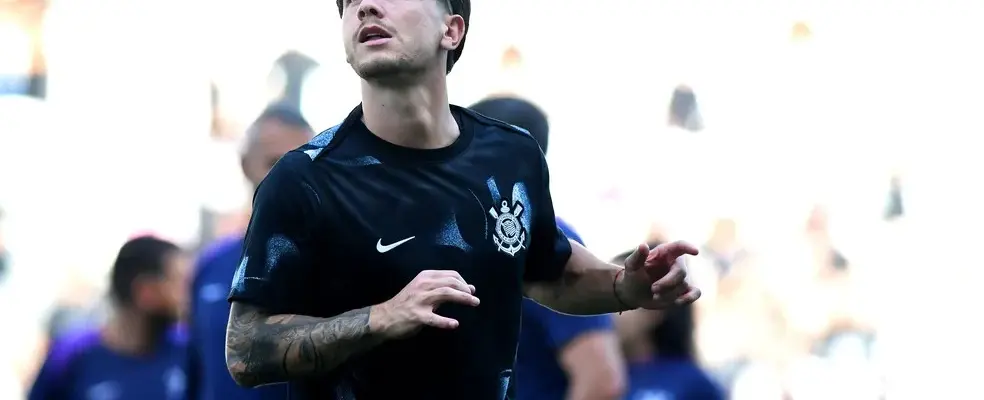 Garro se torna argentino com mais jogos pelo Corinthians