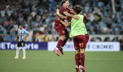 Grêmio 1 x 2 Fluminense – Soteldo desencanta e mantém Flu embalado no Brasileiro