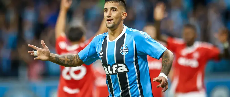 Grêmio prepara barca e encaminha saída de Cristian Olivera