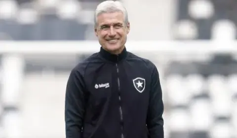 Grêmio se aproxima da contratação do técnico Luís Castro
