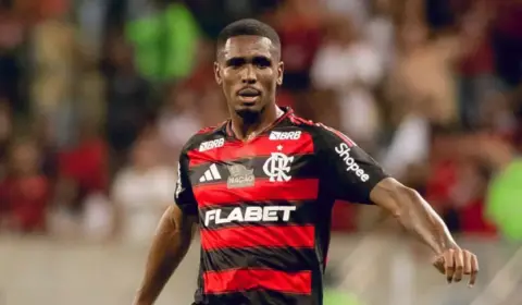 Grêmio tenta Evertton Araújo, mas Flamengo barra negociação