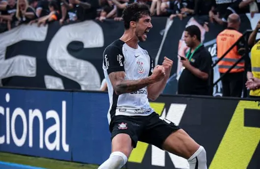 Gustavo Henrique marca novamente e chega a seis gols com a camisa do Corinthians