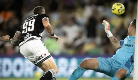 Herói do Vasco, Vegetti se emociona após gol: “Eu sou um lutador”