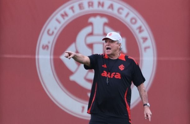 Inter acerta permanência de Abel Braga para 2026, mas não como treinador