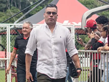 Jair Ventura engata cinco jogos invencibilidade e tira o Vitória da zona de rebaixamento