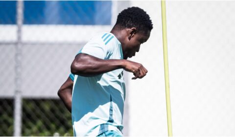 Jornal exalta ‘ajuda’ do Cruzeiro e vê jogador apto a brigar por vaga na Copa