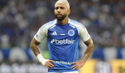 Jornalista avalia impasse de Gabigol no Cruzeiro: ‘Ou rasga dinheiro, ou não joga’