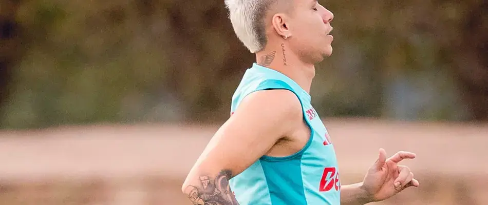 Luiz Araújo reconhece favoritismo do PSG na final contra o Flamengo