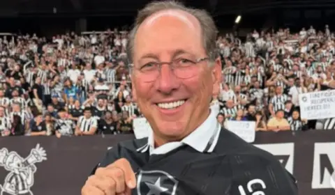 Lyon investiga transferências fantasmas do Botafogo feitas por Textor