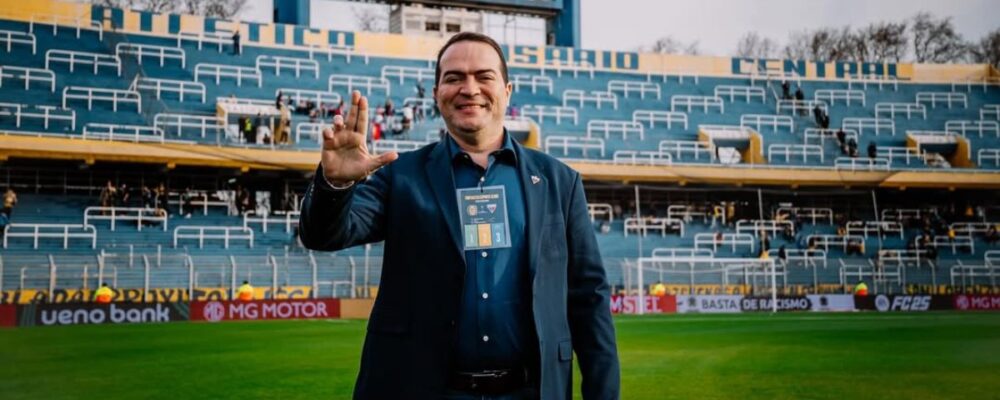 Marcelo Paz sobre ida do Fortaleza ao Corinthians: ‘Quero cantar o poropopó’
