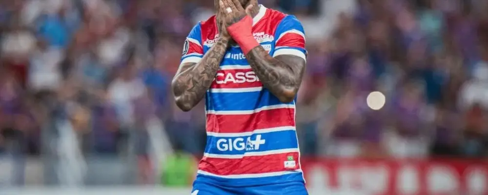 Marinho se despede do Fortaleza e fica livre no mercado