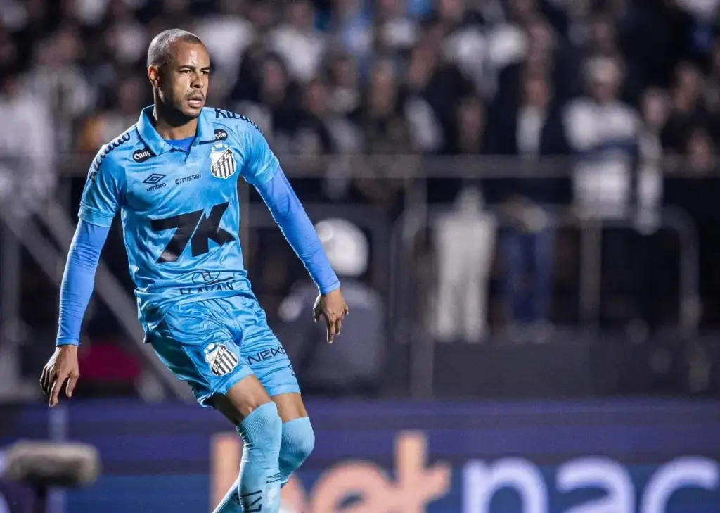 Mayke futuro indefinido Santos