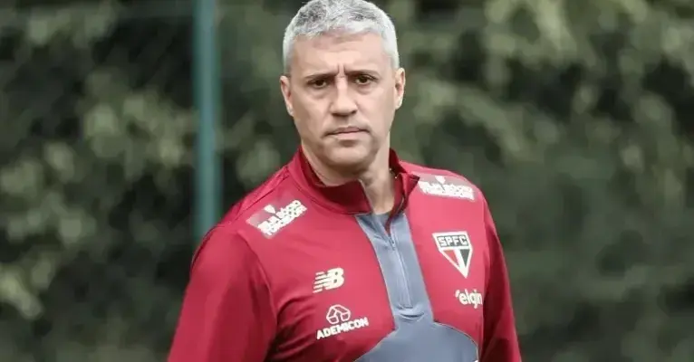 Mercado da bola no São Paulo: veja os reforços, renovações e quem deixa o clube em 2026