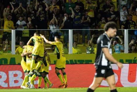 Mirassol fecha estreia histórica no Brasileirão sem perder no Maião