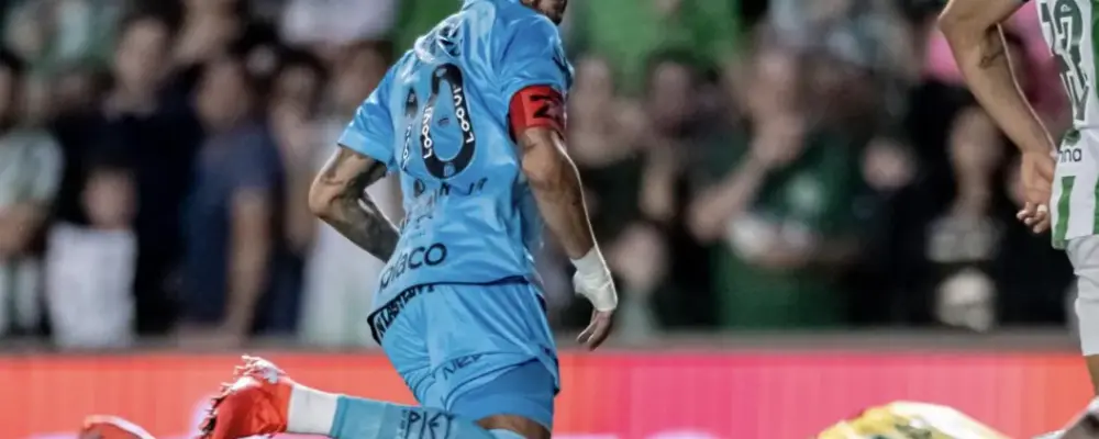 Neymar festeja hat-trick e não confirma sequência no Santos