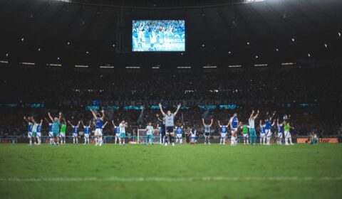 O atacante do Cruzeiro que jogou mais de 2 mil minutos sem marcar gols em 2025