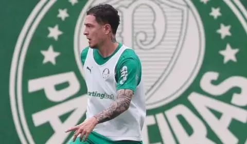 Palmeiras recebe sondagem de time argentino por volante e define estratégia
