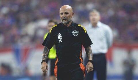 Por que Scarpa não é titular do Atlético? Sampaoli responde