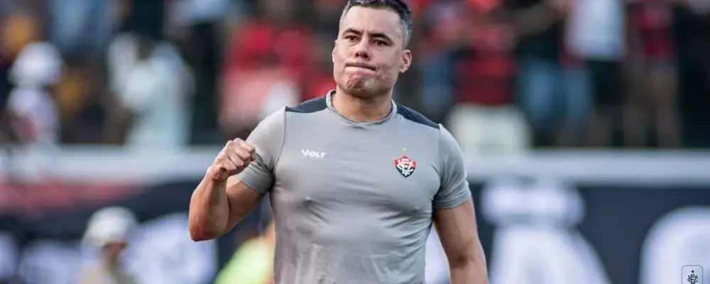 Presidente do Vitória crava permanência do técnico Jair Ventura