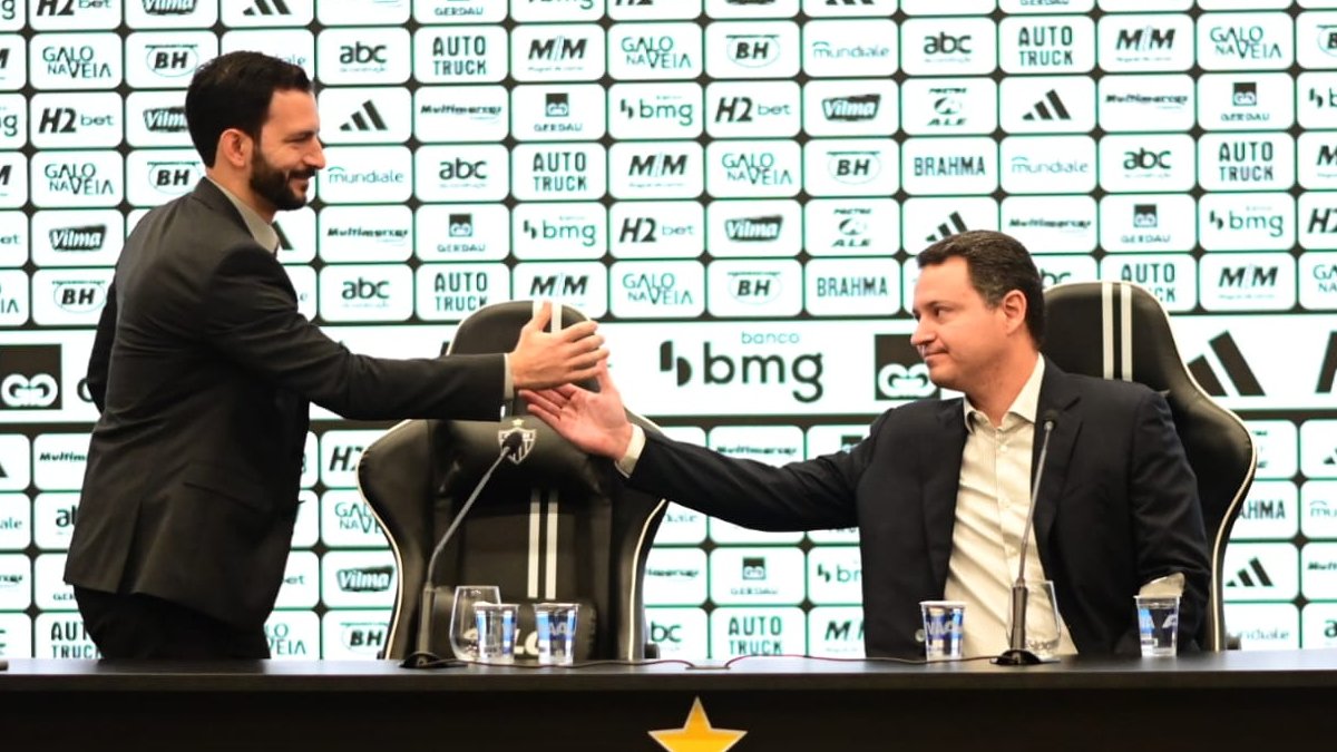 Pedro Daniel, novo CEO do Atlético, ao lado de Rafael Menin (foto: Leandro Couri/EM/DA.Press)