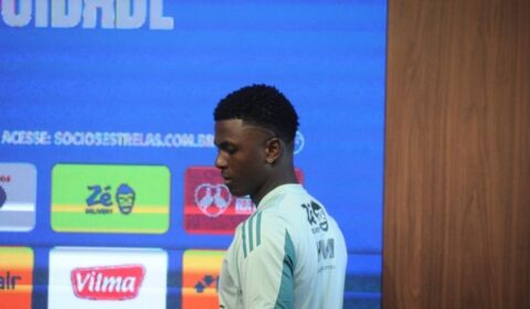 Reforço do Cruzeiro teve pai assassinado quando tinha seis anos: ‘Mataram-no’