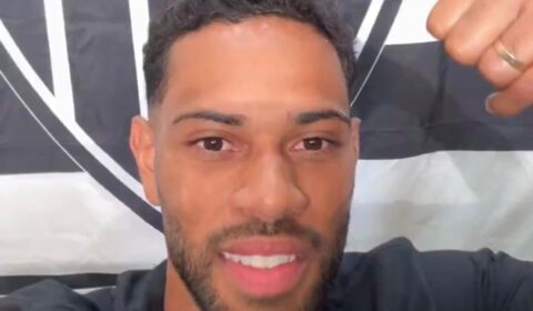 Renan Lodi manda primeiro recado à torcida do Atlético