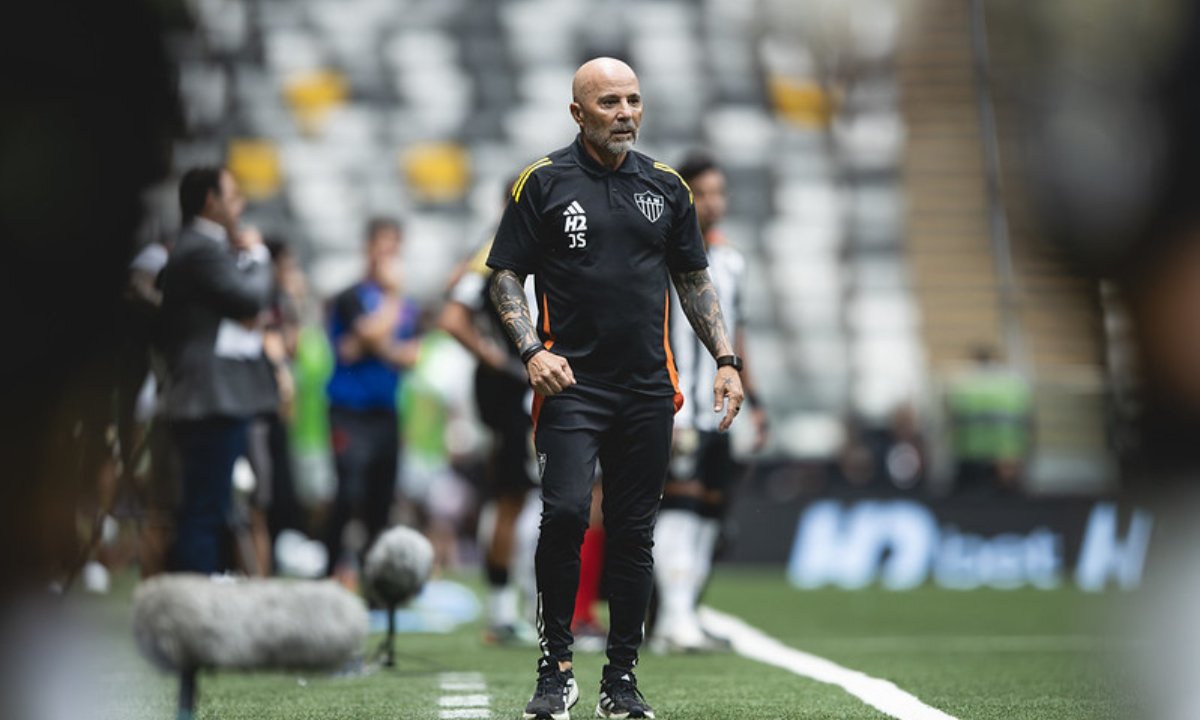 Sampaoli, técnico do Atlético, chegou ao time em setembro (foto: Pedro Souza/Atlético)