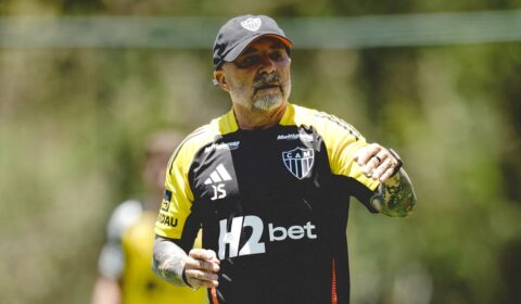Sampaoli ganha opção para escalar Atlético contra o Palmeiras
