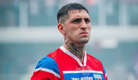 São Paulo negocia a contratação de zagueiro ex-Fortaleza